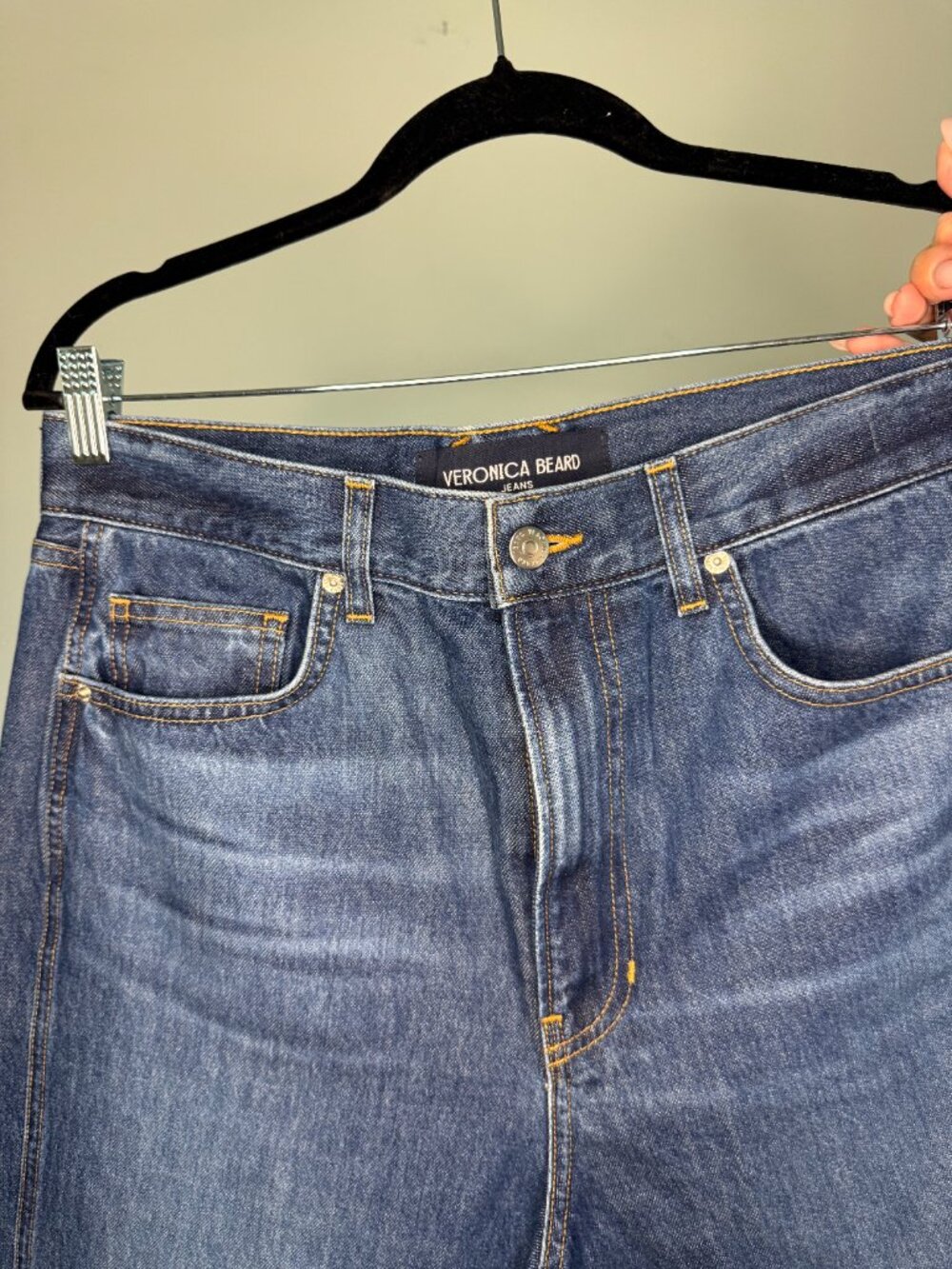 Veronica Beard Taylor high-rise crop jeans, size 31, medium wash - Picture 4 of 6